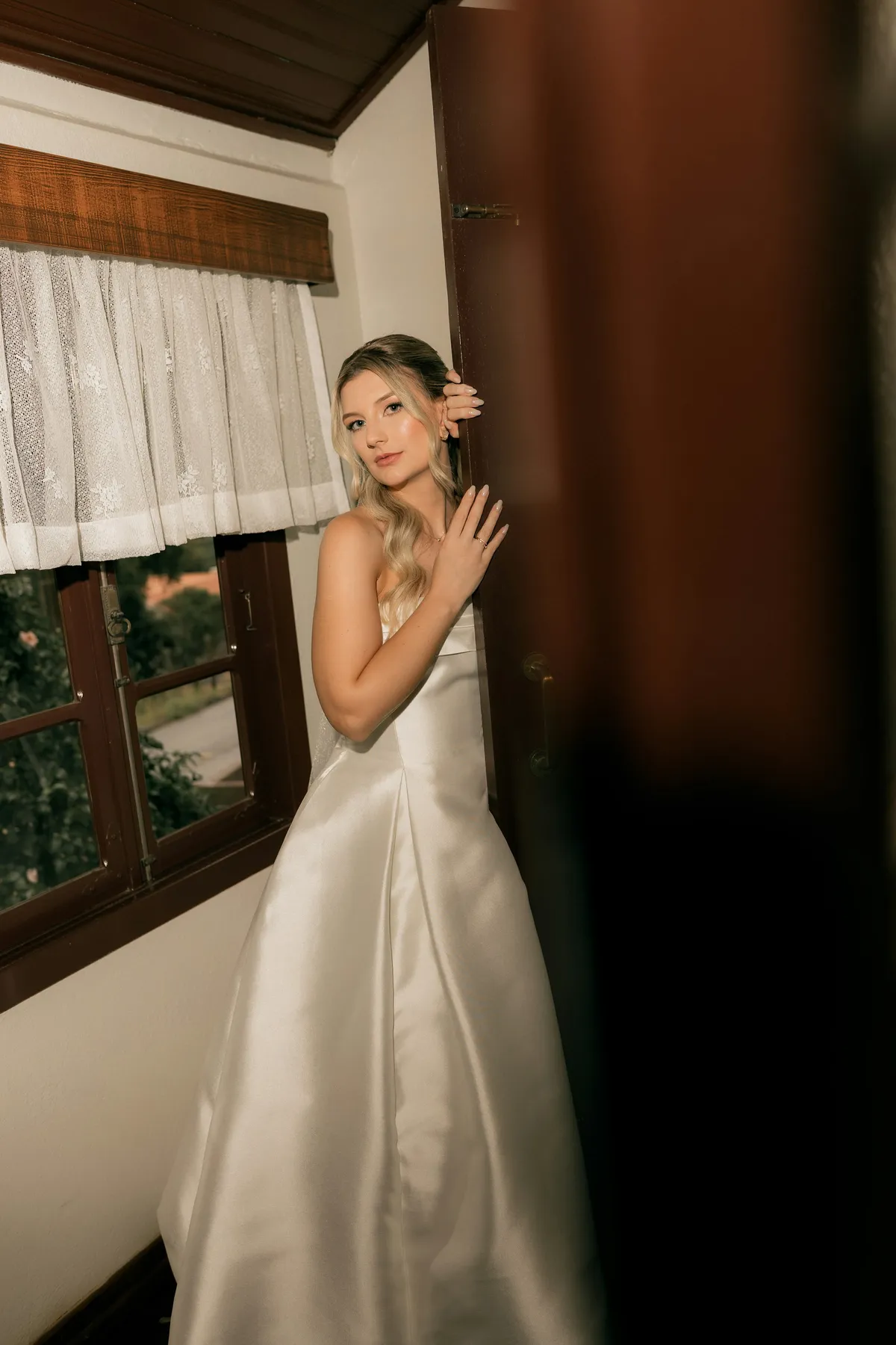 Claire getting ready on her wedding morning in Rhinebeck
