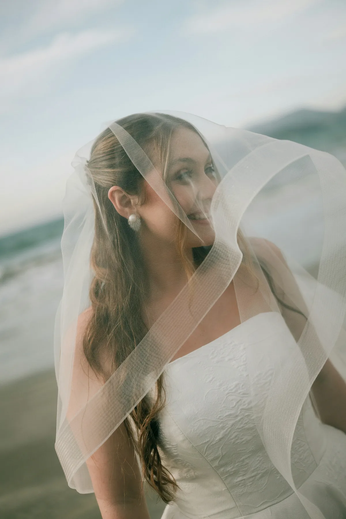 Laura and Mateo at their beach wedding in Montauk